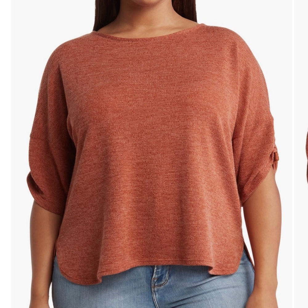 MAX STUDIO Ruched Sleeve Ribbed Top - Picture 1 of 3